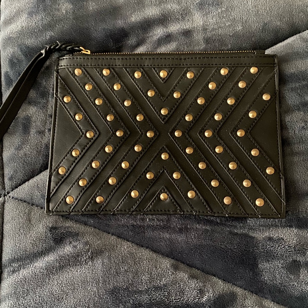 BCBGeneration clutch